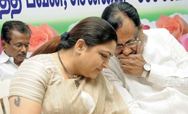 TNCC president E.V.K.S. Elangovan shares a word with party national spokesperson Khusbhu Sundar at Sathyamurthy Bhavan in Chennai on Sunday (Photo: DC) TNCC president E.V.K.S. Elangovan shares a word with party national spokesperson Khusbhu Sundar at Sathyamurthy Bhavan in Chennai on Sunday (Photo: DC)